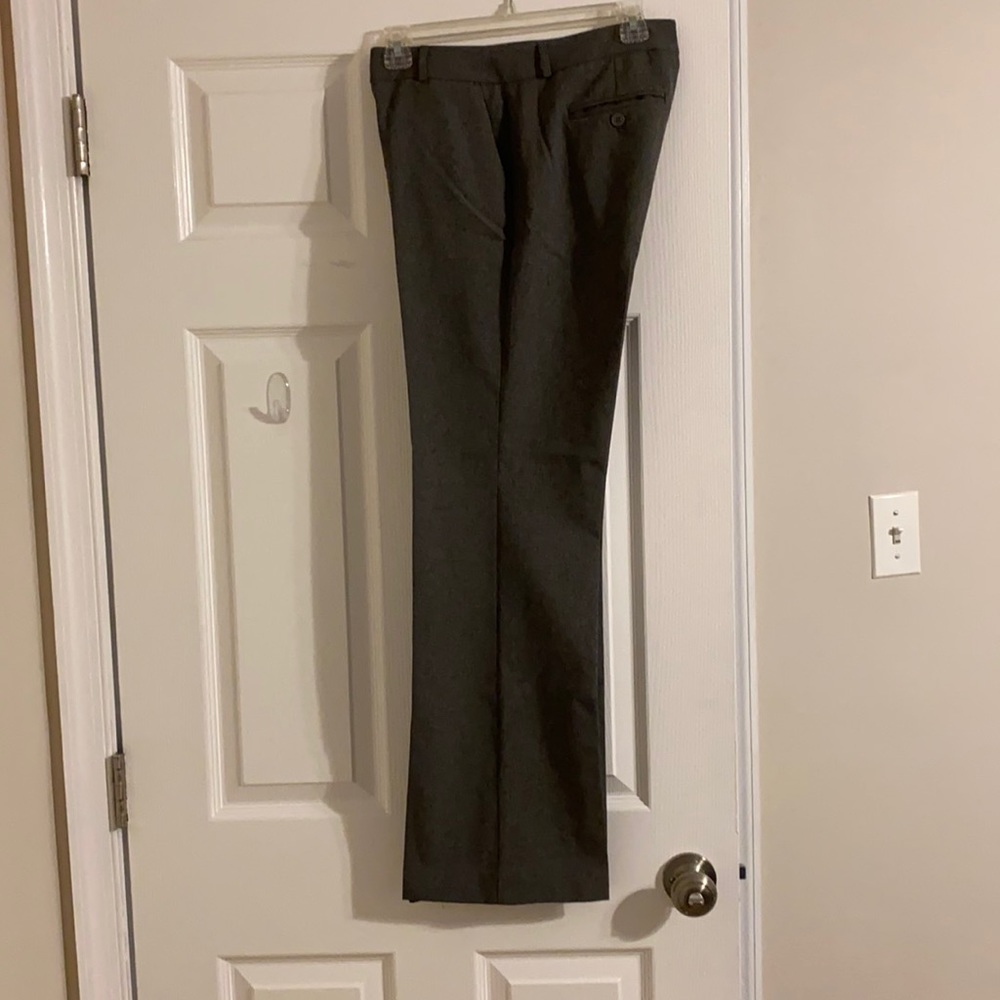 New York and Company sz 6 trousers
